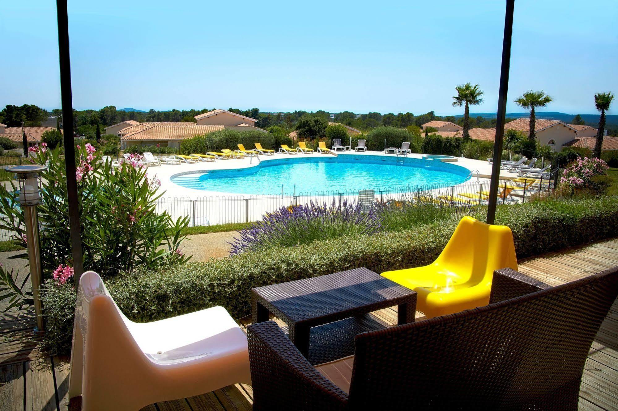 Le Domaine De Manon Aparthotel 3*
